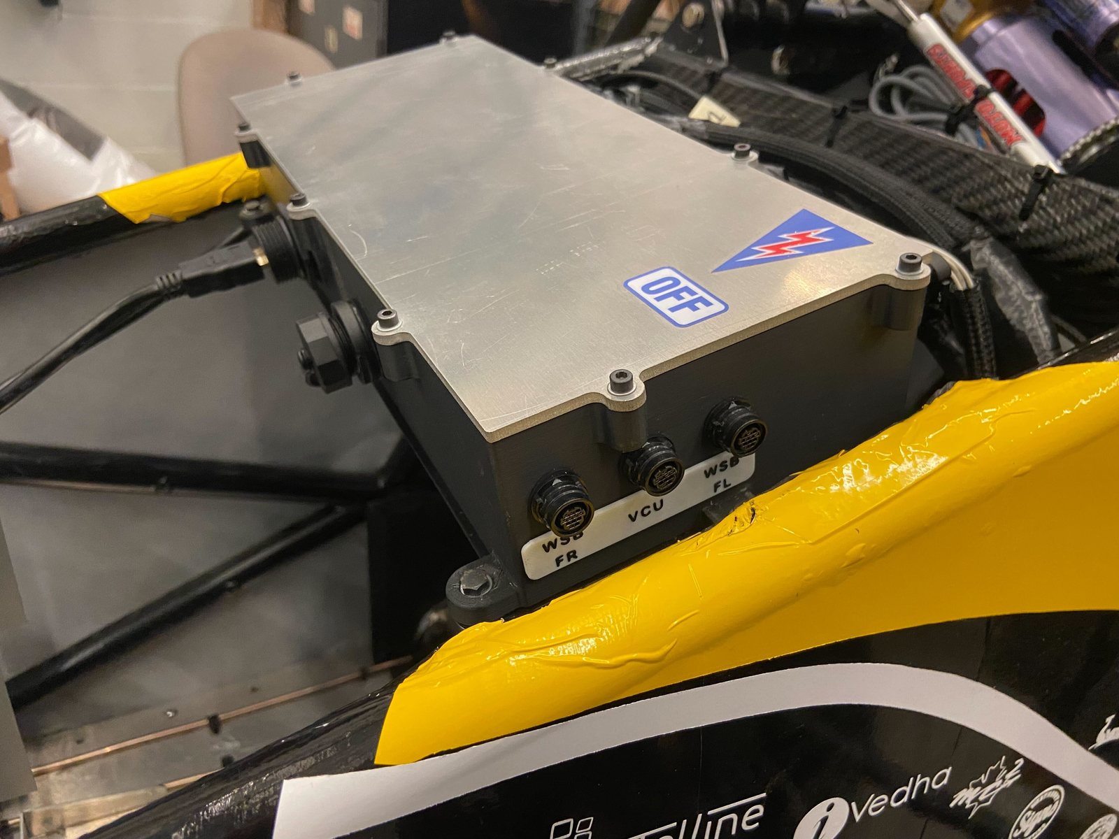 Front enclosure: VCU and 2 wheel sensor boards